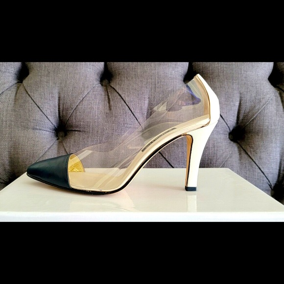 Escada shoes - Picture 3 of 5